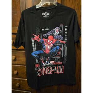 Spiderman T-shirt size Medium